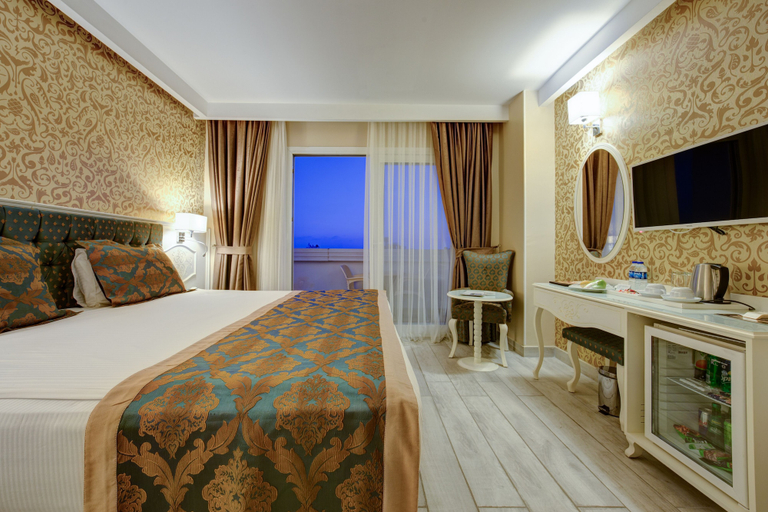 Bedroom 3, Navona Hotel, Merkez