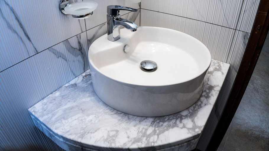 Bathroom 5, Milonas House Apartments, Central Macedonia