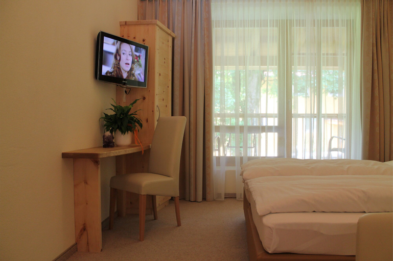 Bedroom 6