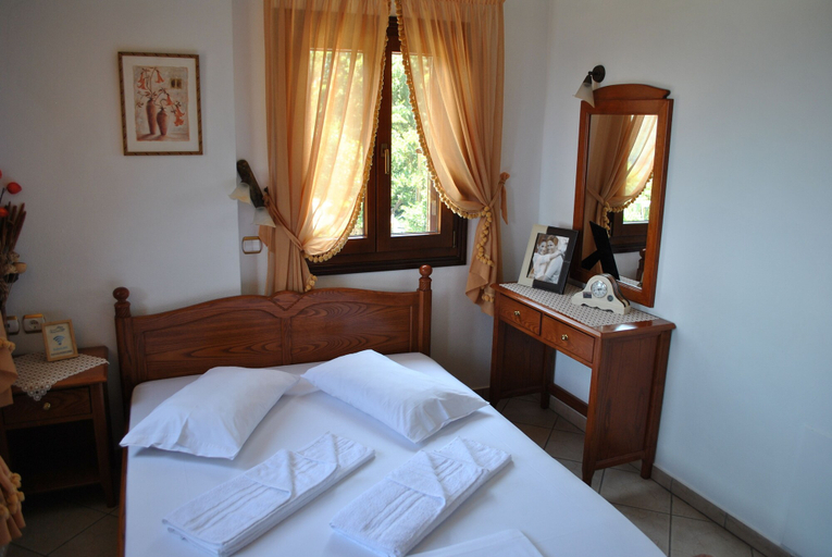 Bedroom 2, Guesthouse Papagiannopoulou, Thessaly