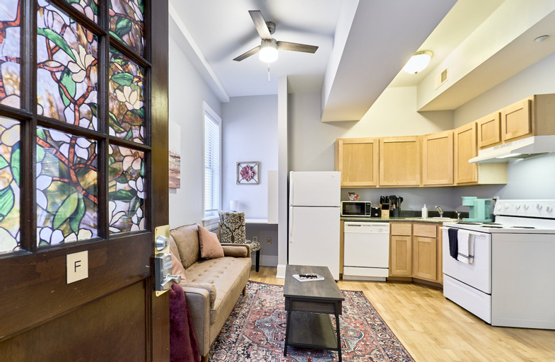 Dining Room 9