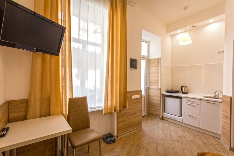 Others, Smart Apartment Shpitalna 13a, L'vivs'ka