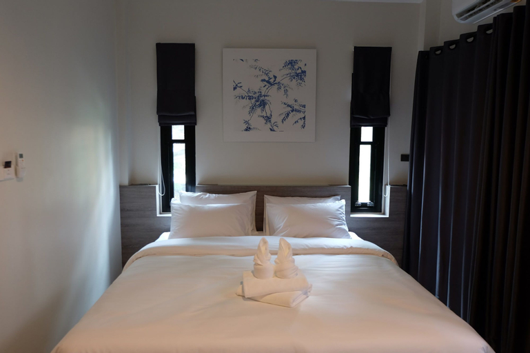 Bedroom 8