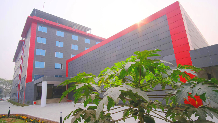Exterior & Views 2, CCULB Resort & Convention Hall, Naray Angonj