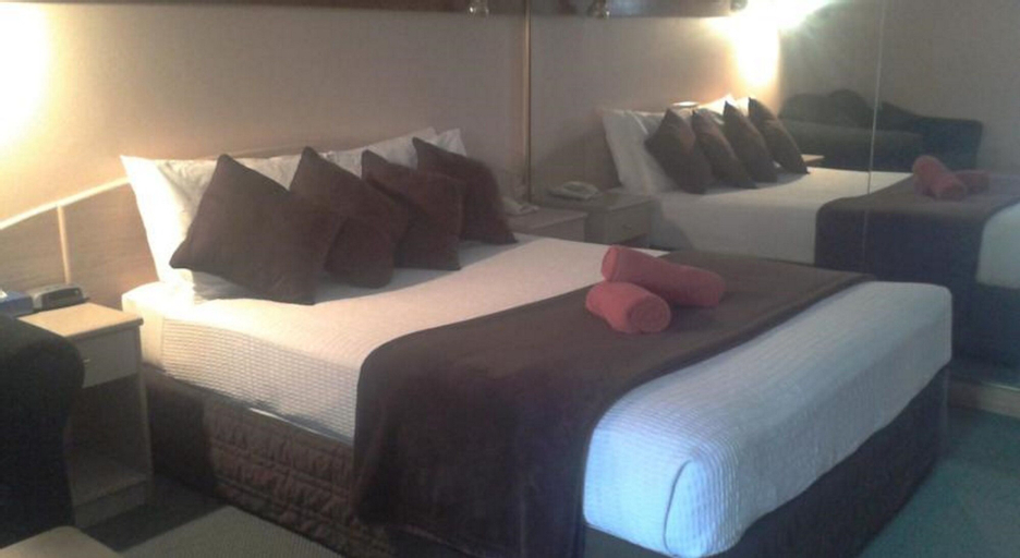Bedroom 8