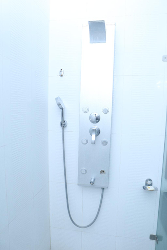 Bathroom, Hotel Hari Heritage, Dehradun