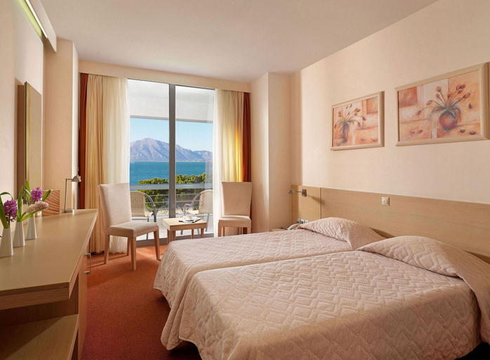 Bedroom 3, Airotel Achaia Beach, West Greece