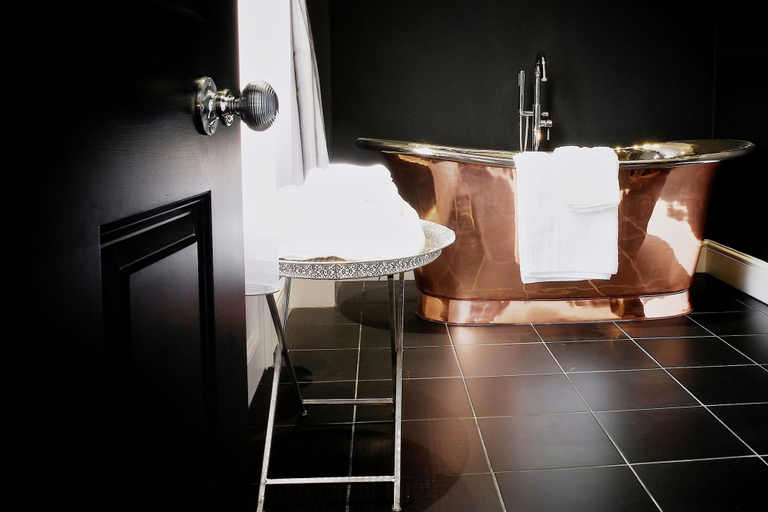Bathroom 4, Poets House, Cambridgeshire