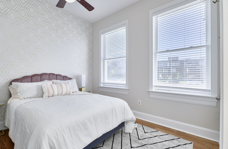 Bedroom 12