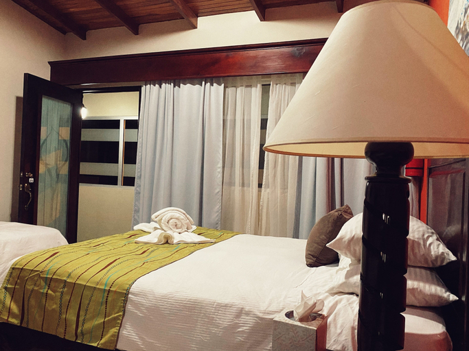 Bedroom 3, The Falls by Lalibela, Aguirre