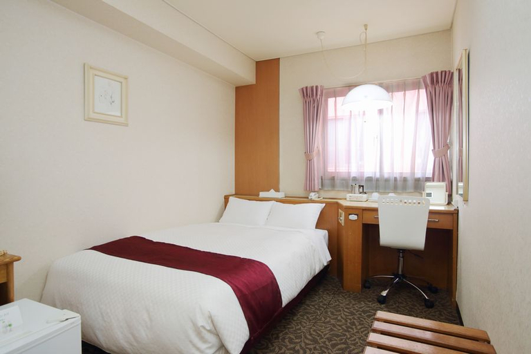 Bedroom 2, Sasebo Green Hotel, Sasebo