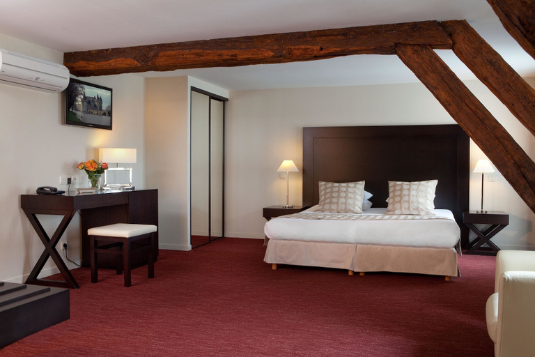Bedroom 3, Hôtel Burgevin, Loiret