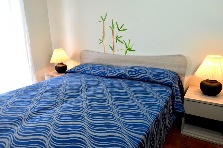 Bedroom 3, Residence Orchidea, Savona