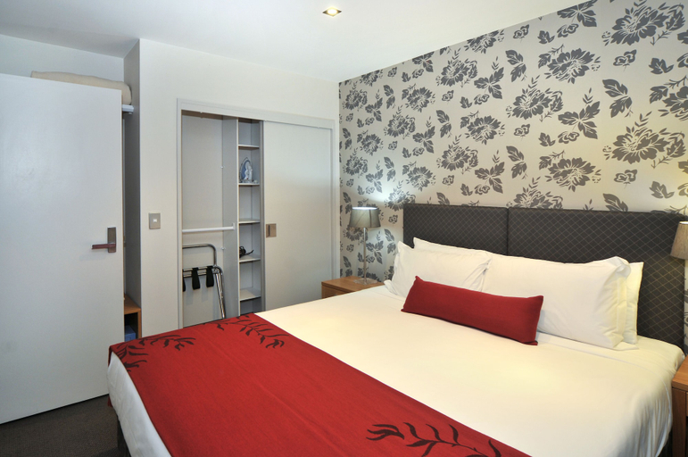 Bedroom 5, Wai Ora Lakeside Spa Resort, Rotorua