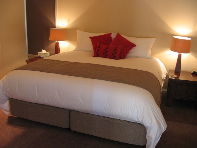 Bedroom 8