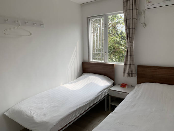 Bedroom 21