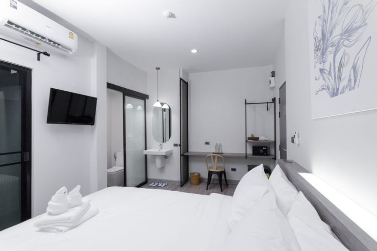 Bedroom 26
