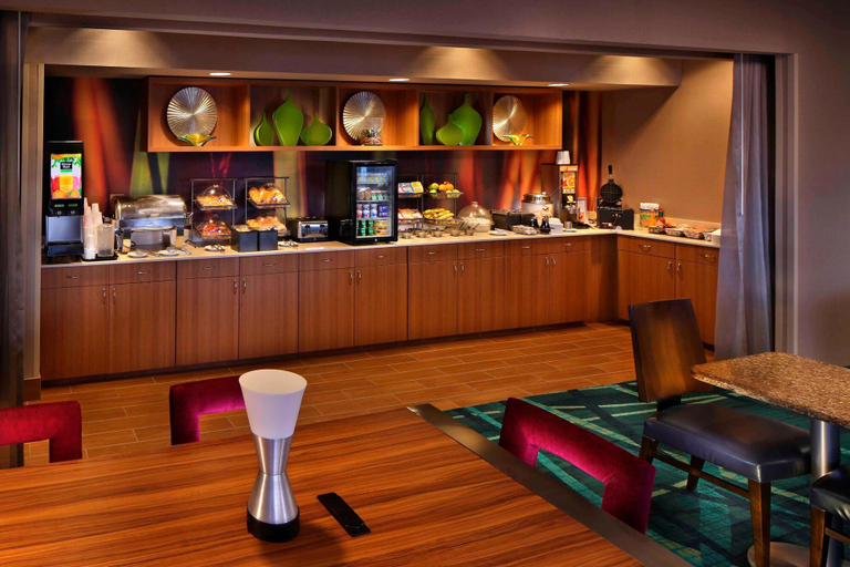 Food & Drinks 4, Springhill Suites by Marriott Mystic Waterford, New London