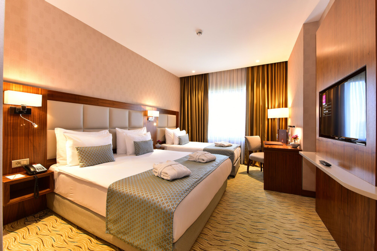 Bedroom 8