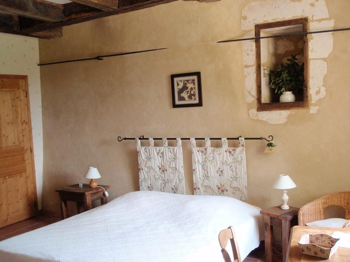 Bedroom 4, Les Roberderies, Maine-et-Loire