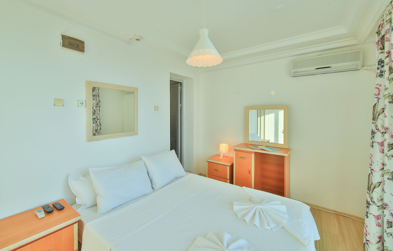 Bedroom 3, Denize sıfır, Çeşme