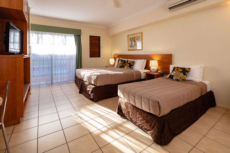 Bedroom 13