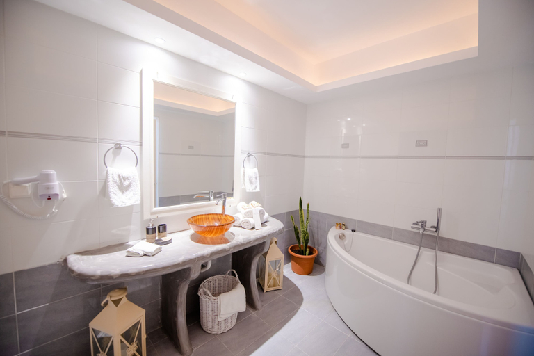 Bathroom 5, Arlene Suites, South Aegean