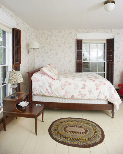 Bedroom 3, Sewall House Yoga Retreat, Aroostook