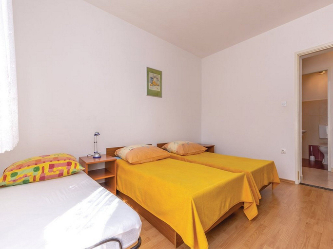Bedroom 3, Apartment Eugen, Šibenik