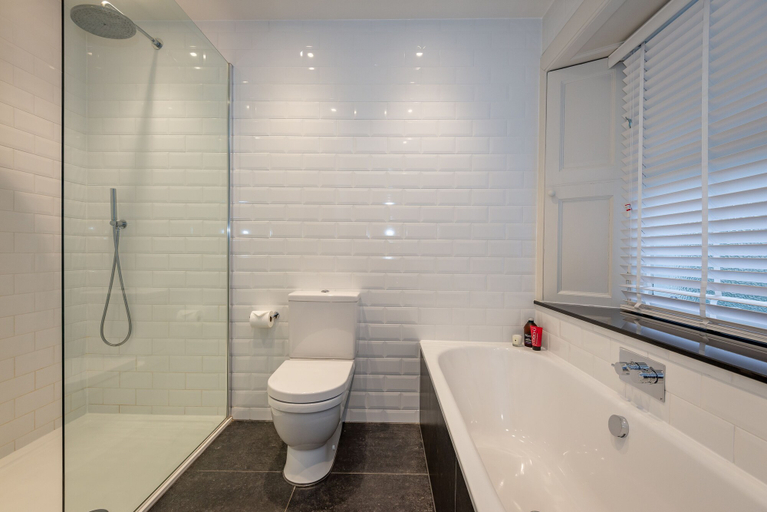 Bathroom 4, Luxury St Andrews Apartment, Fife