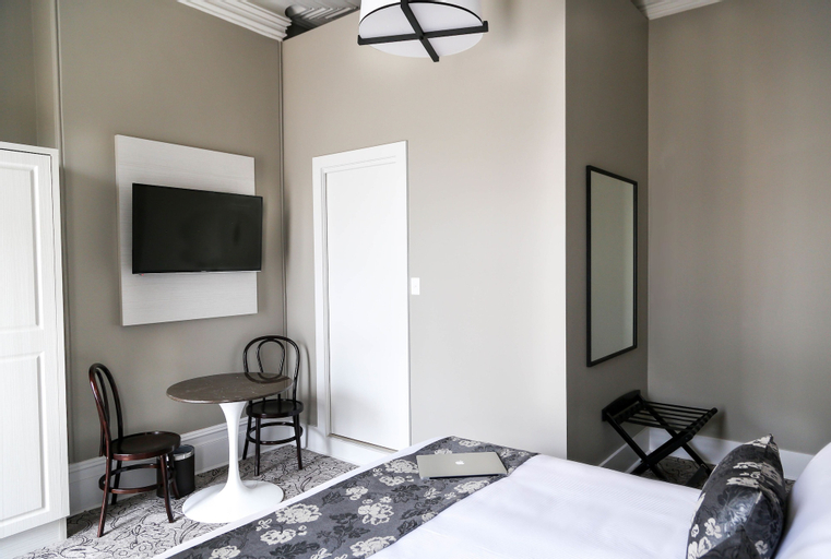 Bedroom 10