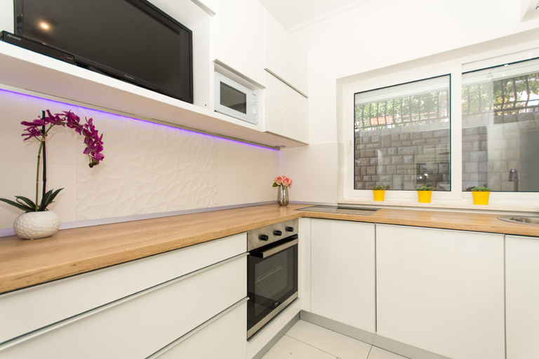 Others 5, apartment with amazing sea view, Trogir