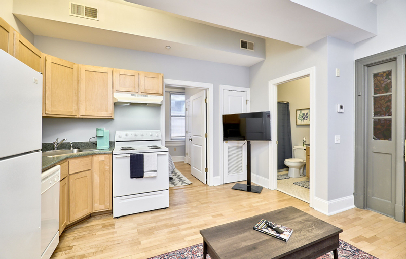 Dining Room 16