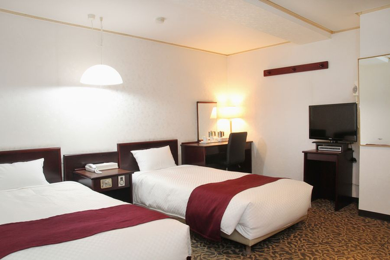 Bedroom 5, Sasebo Green Hotel, Sasebo