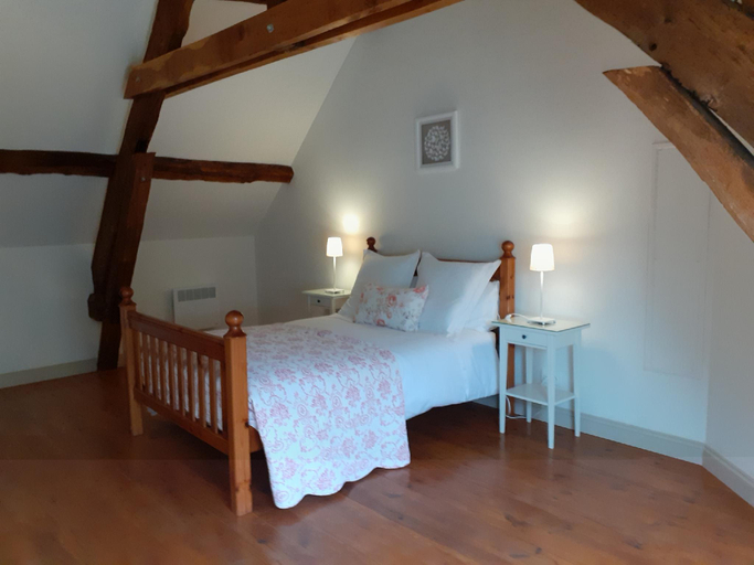 Bedroom, Gites Les Coudreaux, Orne