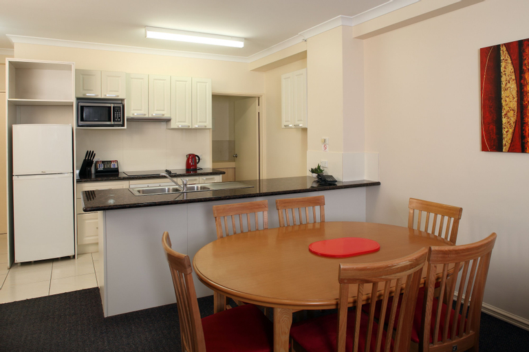 Dining Room 4