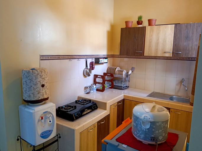 Dining Room 9