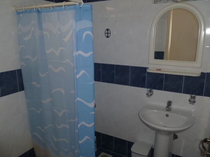 Bathroom 5, Costas & Chrysoula, Crete