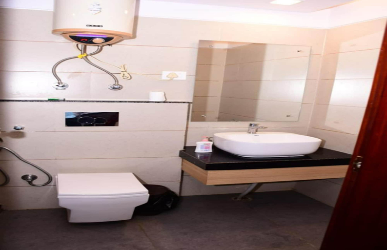 Bathroom 3, The Himalayan Vista, Almora