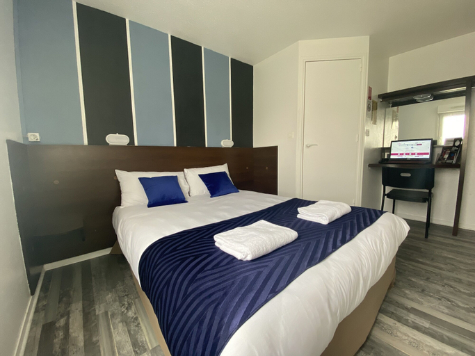 Bedroom 14