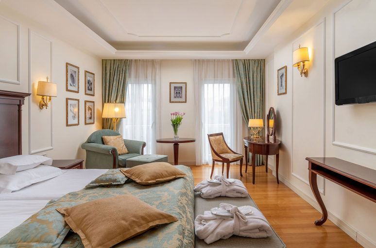 Bedroom 3, Hotel President Solin, Solin