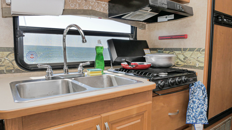 Others 4, travel in a fun way with this motorhome, Distrito Nacional