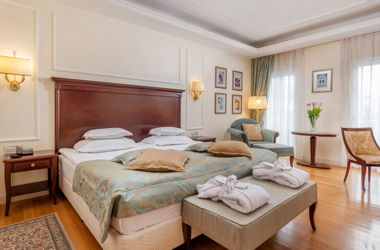 Bedroom 3, Hotel President Solin, Solin