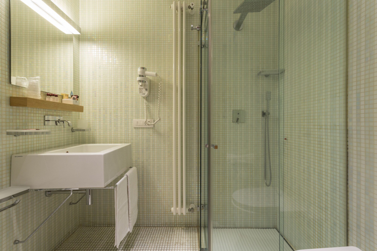 Bathroom 3, Novecento Scicli, Ragusa