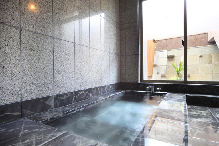 Bathroom 4, Hotel Kasuien, Ureshino