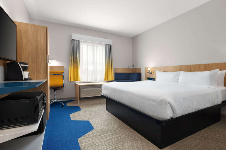 Bedroom 3, Microtel Inn & Suites by Wyndham Lac-Megantic, Le Granit