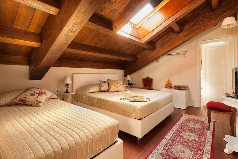 Bedroom 4, Principessa Di Savoia, Cuneo