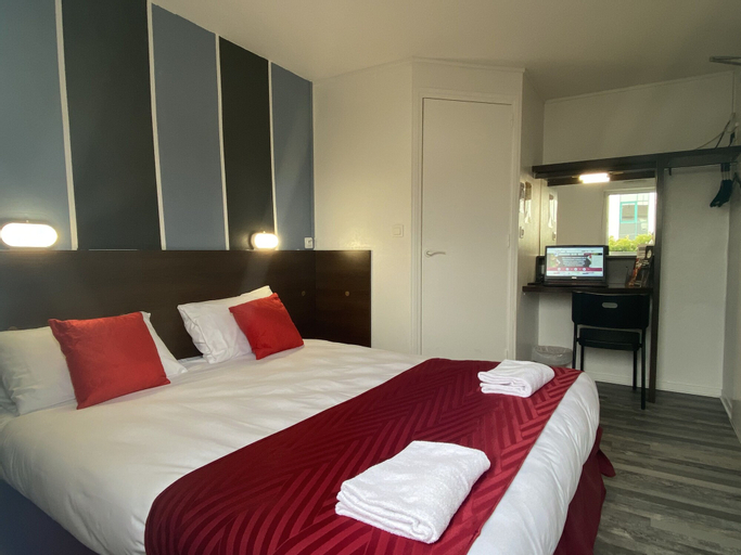 Bedroom 23