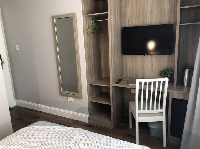 Bedroom 16