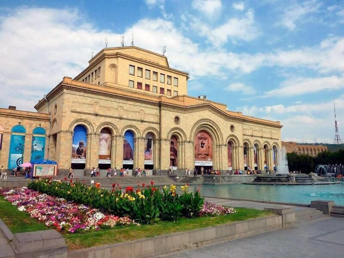 Exterior & Views 2, Grand Hills Hotel, Yerevan